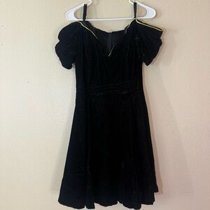 Moda intl 1980s velvet Classic Black and gold Dress 12